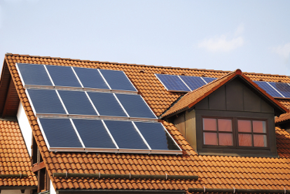 Solar panel roof deals cost